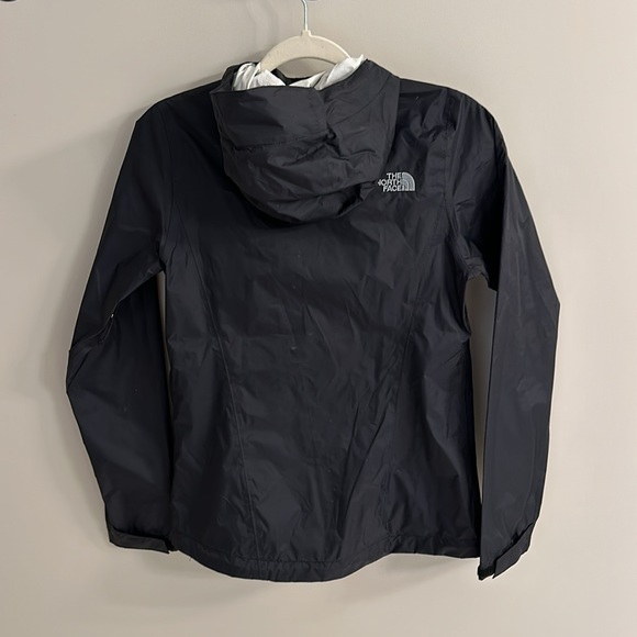 North Face rain jacket - Picture 4 of 7